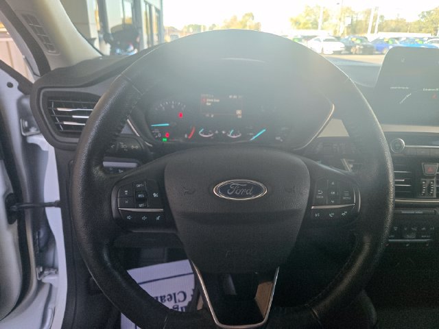 Used 2020 Ford Escape SEL FWD image 17