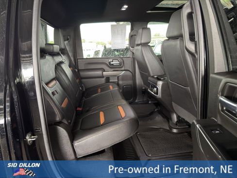 Used 2022 GMC Sierra 2500 AT4 w/ AT4 Preferred Package AWD/4WD image 19