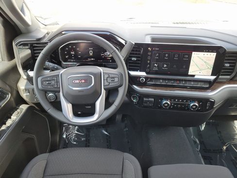 New 2026 GMC Sierra 2500 SLE w/ SLE Value Package; image 8