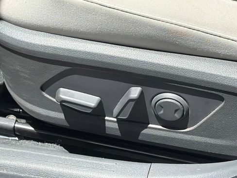 Used 2025 Hyundai Sonata SEL FWD image 5