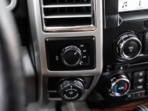 Used 2016 Ford F150 Lariat AWD/4WD image 35