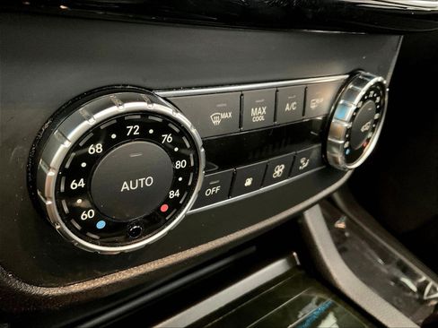 Certified 2019 Mercedes-Benz GLS 450 4MATIC image 39