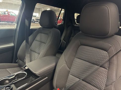 New 2026 Chevrolet Equinox LT w/ Midnight Edition AWD/4WD image 21