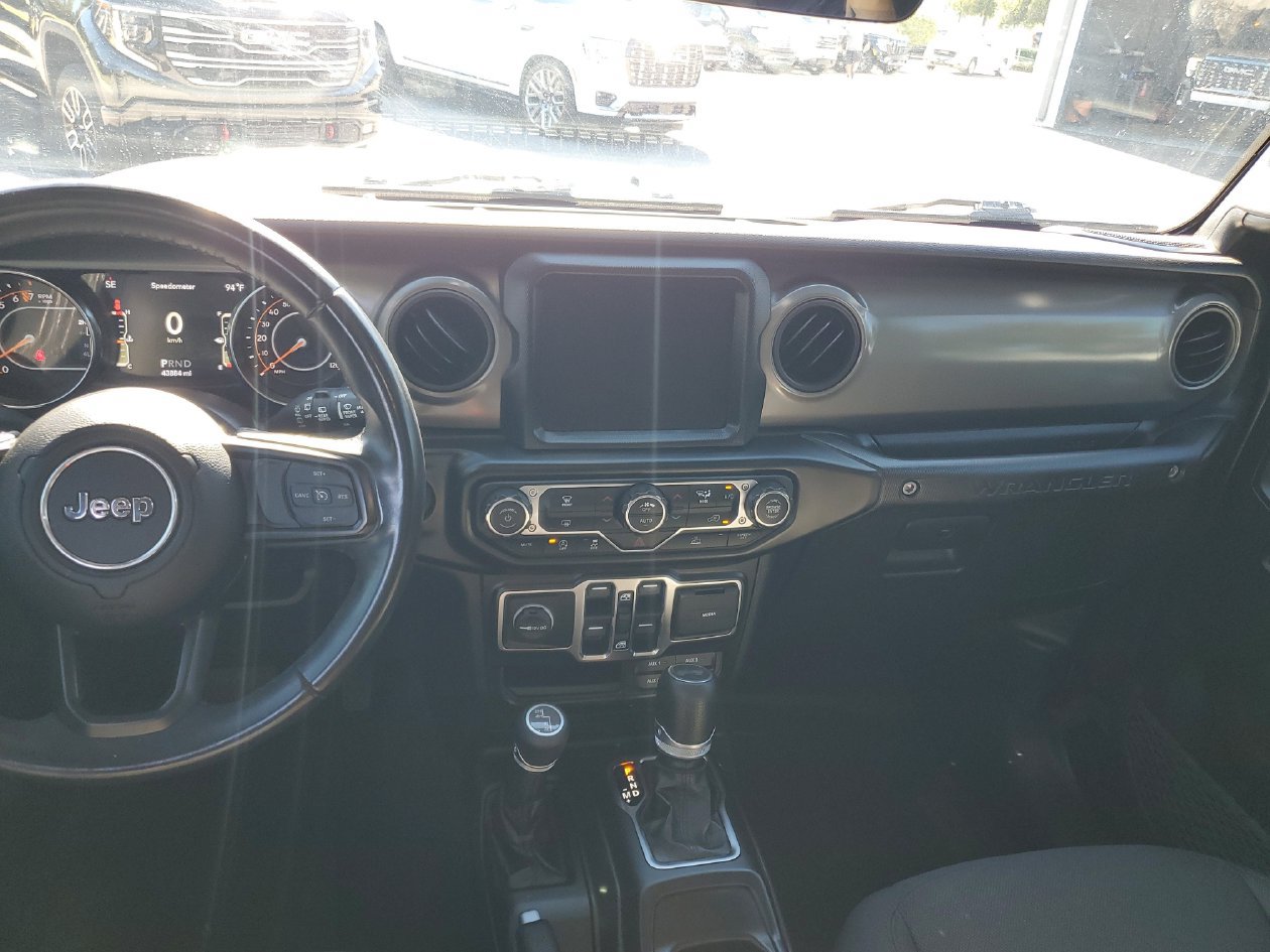 Used 2022 Jeep Wrangler Unlimited Sport AWD/4WD image 13