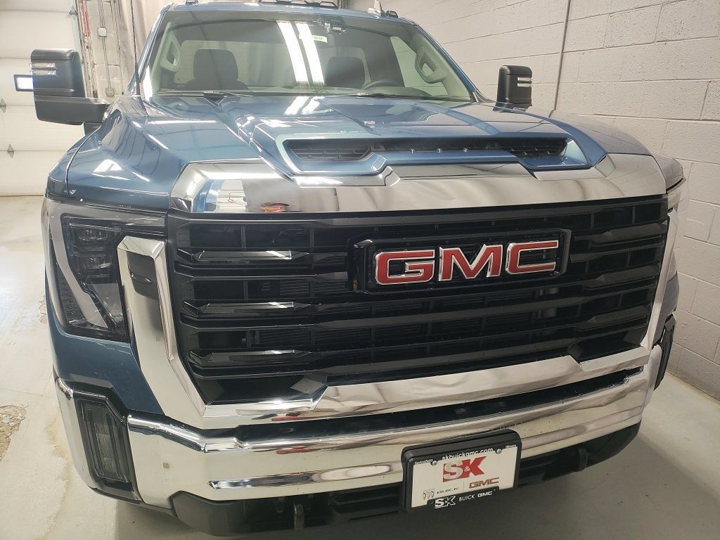 New 2026 GMC Sierra 2500 Pro w/ Convenience Package AWD/4WD image 6