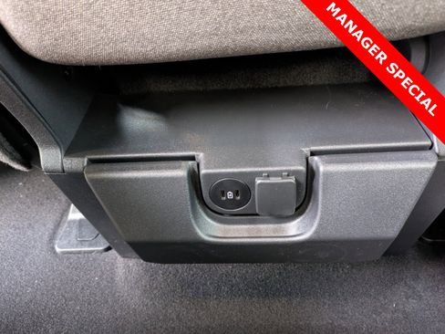 New 2025 Ford F150 XLT w/ Equipment Group 301A Standard image 14