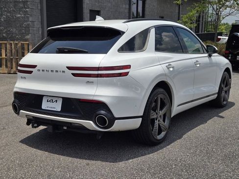 Used 2024 Genesis GV70 2.5T w/ Sport Prestige Package AWD/4WD image 7
