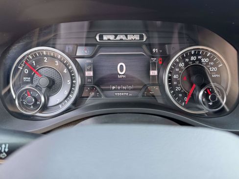 Used 2021 RAM 1500 Laramie AWD/4WD image 21