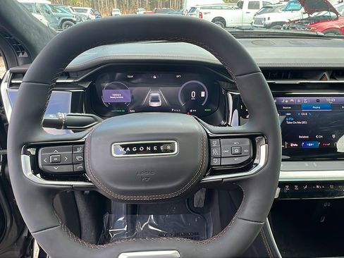 Used 2024 Jeep Wagoneer Launch Edition image 27