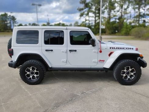 Used 2022 Jeep Wrangler Unlimited Rubicon w/ LED Lighting Group image 9