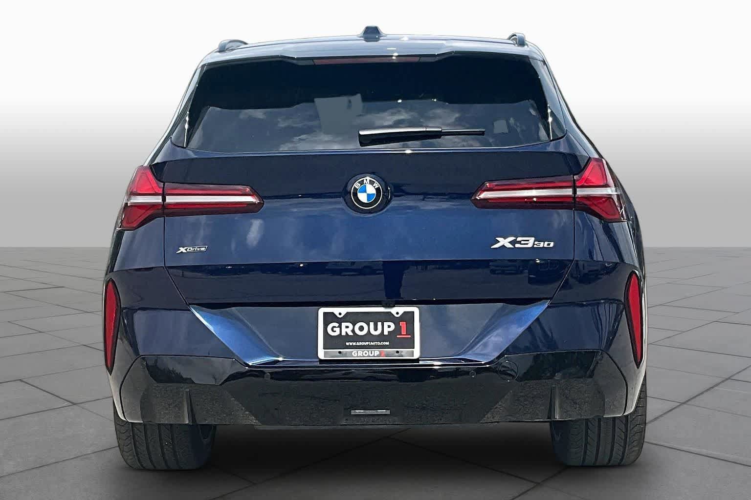 Used 2026 BMW X3 xDrive30i w/ Premium Package AWD/4WD image 4