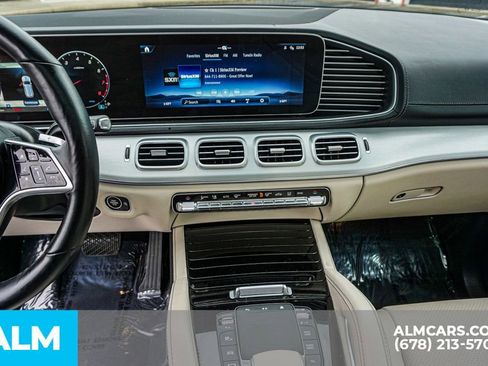 Used 2025 Mercedes-Benz GLS 450 4MATIC image 43