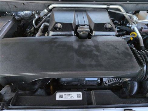 Used 2025 GMC Canyon Denali image 24