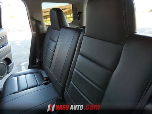 Used 2016 Jeep Patriot High Altitude FWD image 45