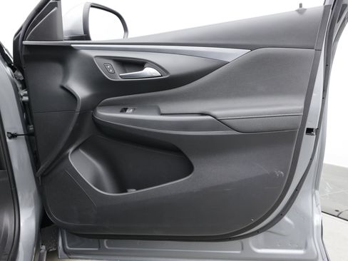 Used 2026 Buick Envista Preferred FWD image 36