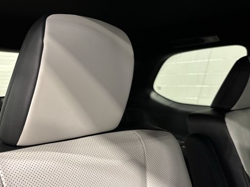 New 2026 Lexus TX 500h AWD image 39