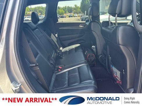 Used 2016 Jeep Grand Cherokee Limited AWD/4WD image 11