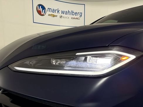 Used 2025 Lamborghini Urus SE image 16