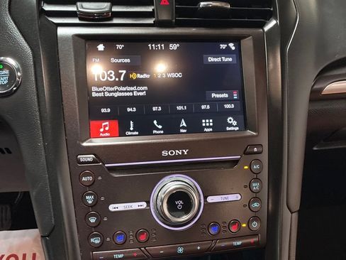 Used 2019 Ford Fusion Titanium image 18