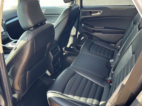 Used 2023 Ford Edge SEL w/ Convenience Package AWD/4WD image 24