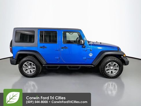 Used 2016 Jeep Wrangler Unlimited Rubicon AWD/4WD image 18