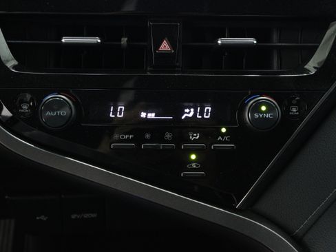 Used 2024 Toyota Camry LE FWD image 19