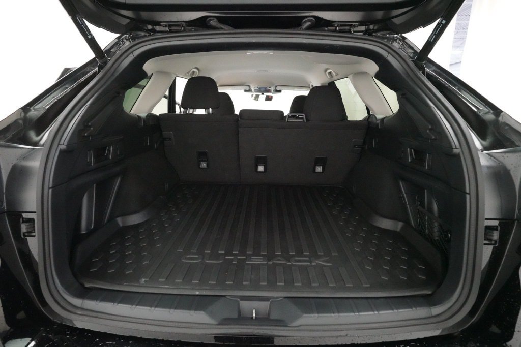 Certified 2024 Subaru Outback Premium AWD/4WD image 10