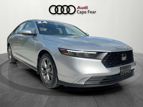 Used 2024 Honda Accord EX image 7