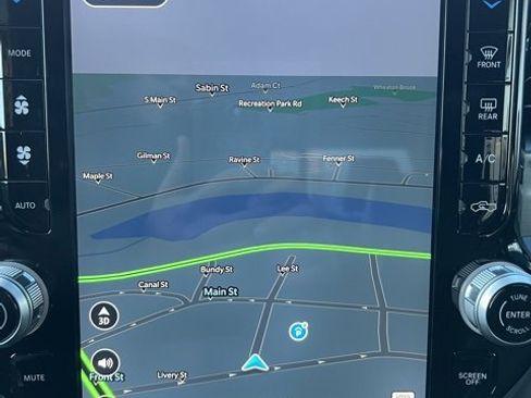 Used 2025 RAM 1500 Laramie image 35