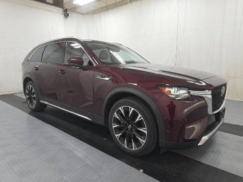 Used 2024 MAZDA CX-90 Plug-In Hybrid w/ Premium Pkg AWD/4WD image 3