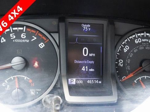 Used 2021 Toyota Tacoma SR image 3