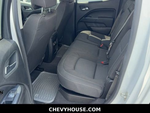 Used 2020 Chevrolet Colorado LT w/ LT Convenience Package AWD/4WD image 25