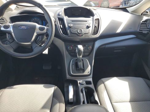 Used 2018 Ford C-MAX SE w/ Cold Weather Package image 18