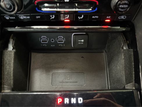 Used 2022 Jeep Grand Cherokee L Laredo w/ Luxury Tech Group I AWD/4WD image 23
