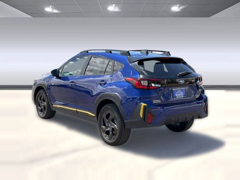 Used 2025 Subaru Crosstrek 2.5i Sport AWD/4WD image 3