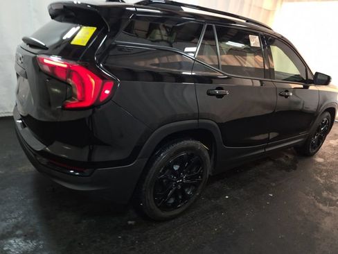 Used 2020 GMC Terrain SLT w/ Elevation Edition FWD image 3