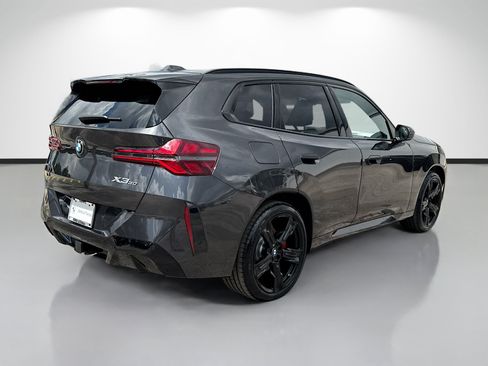 New 2026 BMW X3 xDrive30i w/ Premium Package AWD/4WD image 3