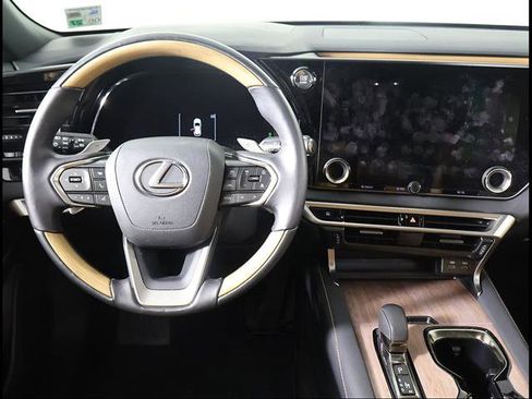 Certified 2025 Lexus RX 350 Premium w/ Accessory Package (Z1) FWD image 8