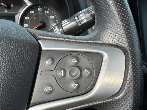 Used 2024 GMC Terrain SLE w/ Driver Convenience Package image 22