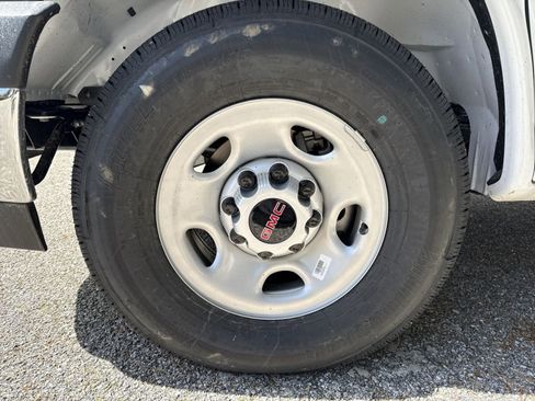 New 2025 GMC Savana 3500 w/ Power Convenience Package image 12