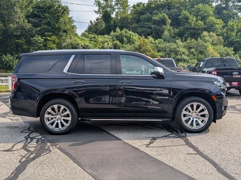 Used 2023 Chevrolet Tahoe Premier w/ Max Trailering Package AWD/4WD image 2