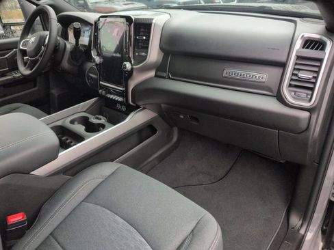 New 2026 RAM 3500 Big Horn AWD/4WD image 34