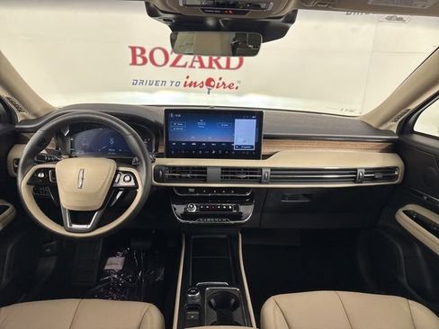 New 2025 Lincoln Corsair Grand Touring w/ Equipment Group 301A image 9