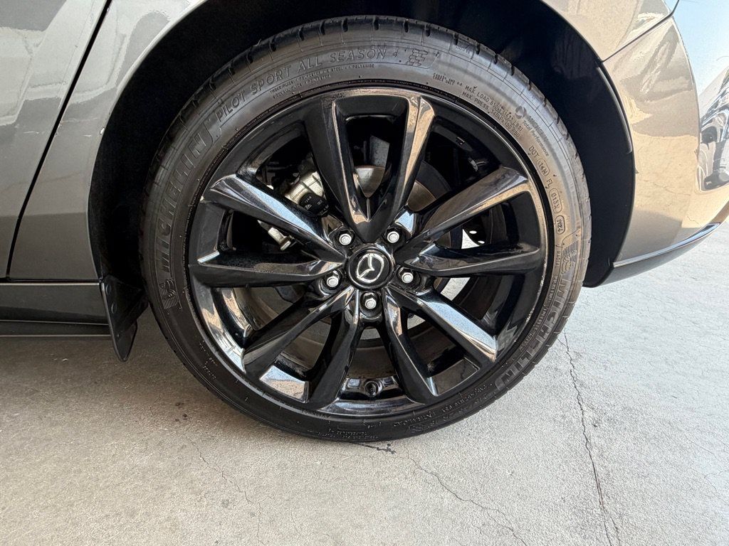 Used 2019 MAZDA MAZDA3 AWD Hatchback w/ Premium Pkg image 59