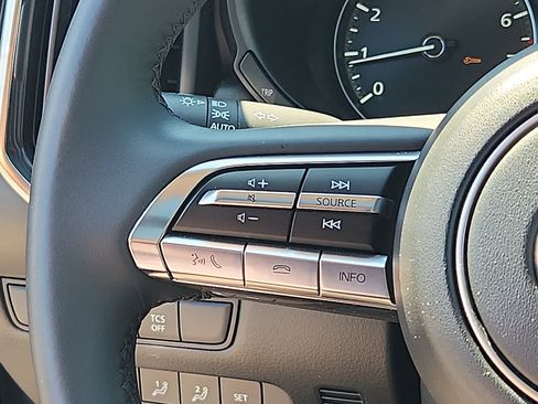 Used 2025 MAZDA CX-50 AWD 2.5 S w/ Premium Plus Pkg image 22