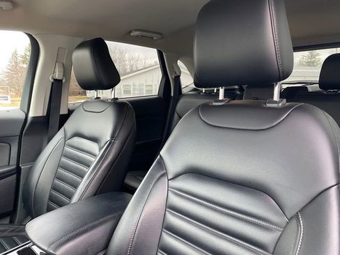 Used 2020 Ford Edge SEL w/ Convenience Package image 13