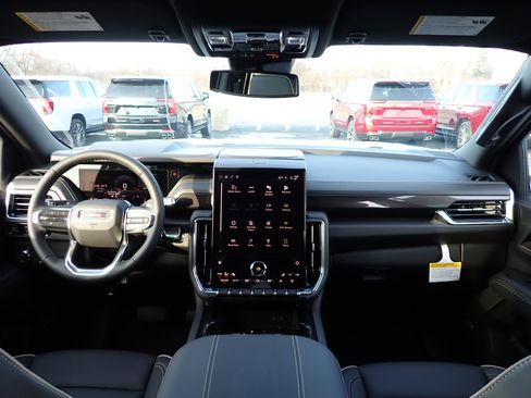 New 2026 GMC Yukon Elevation image 14