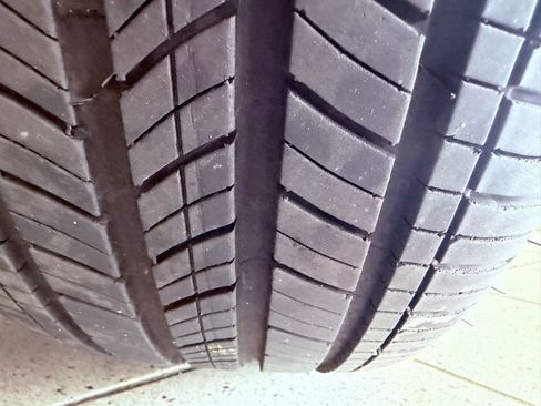 Certified 2024 Lexus ES 350 w/ Premium Package image 16