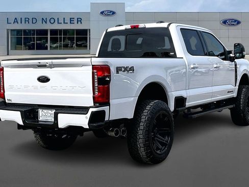 New 2026 Ford F250 Lariat w/ Black Appearance Package AWD/4WD image 5