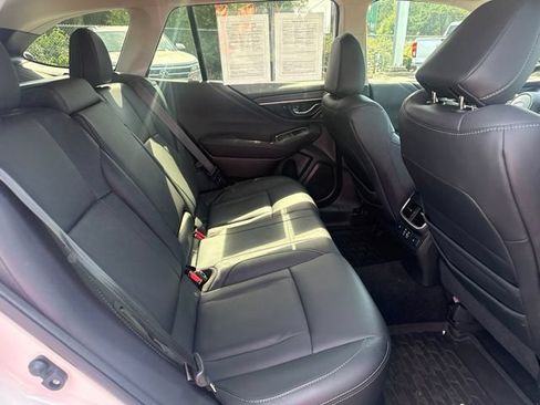 Used 2024 Subaru Outback Limited XT AWD/4WD image 10